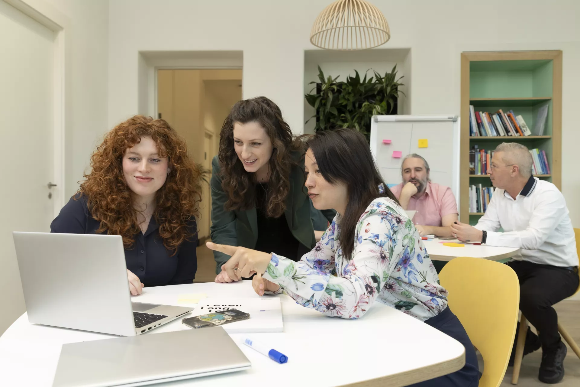 taaldocenten werken samen