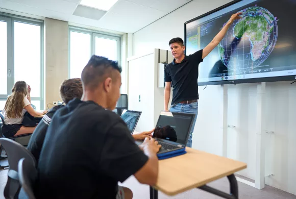 Beeld rapport internationalisering funderend onderwijs