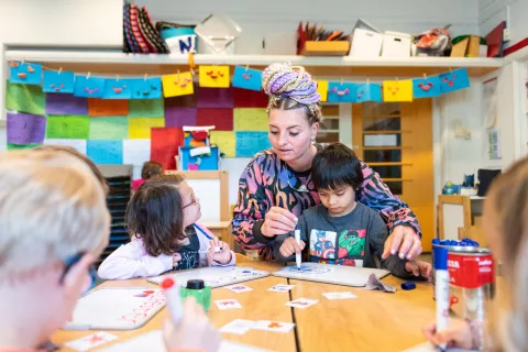 Afbeelding van leerkracht in het po