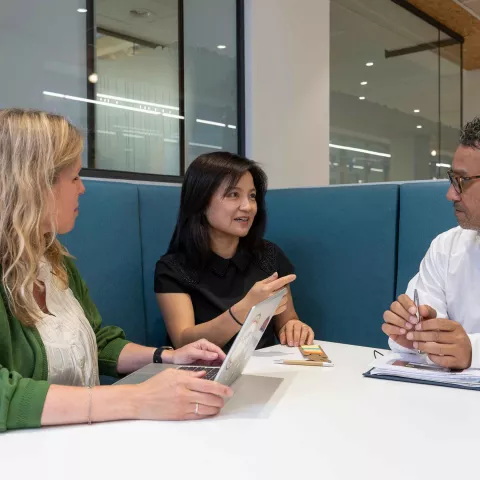 Onderwijsprofessionals aan het werk