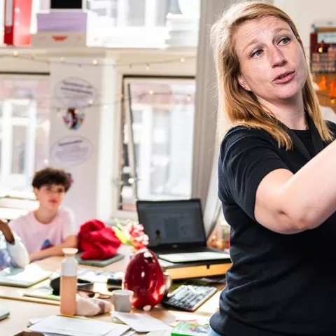 docent voor de klas in po